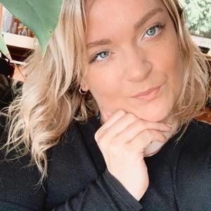 Meet your Posher, Noora